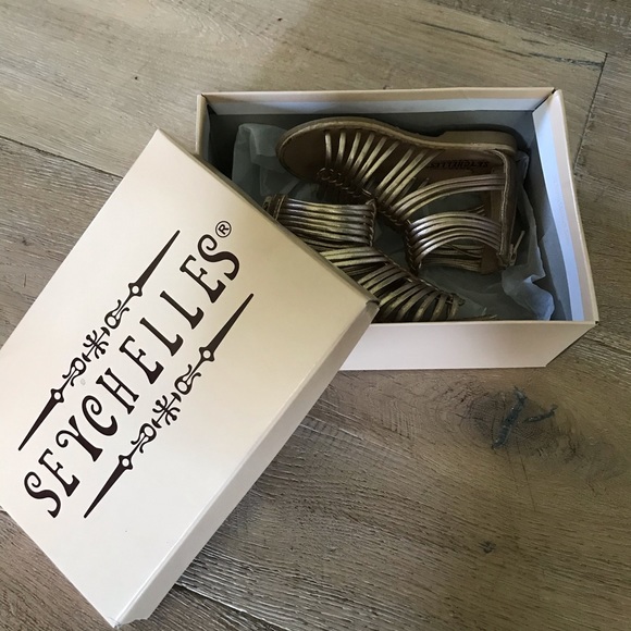 Toddler Gladiator Sandals - Picture 2 of 5